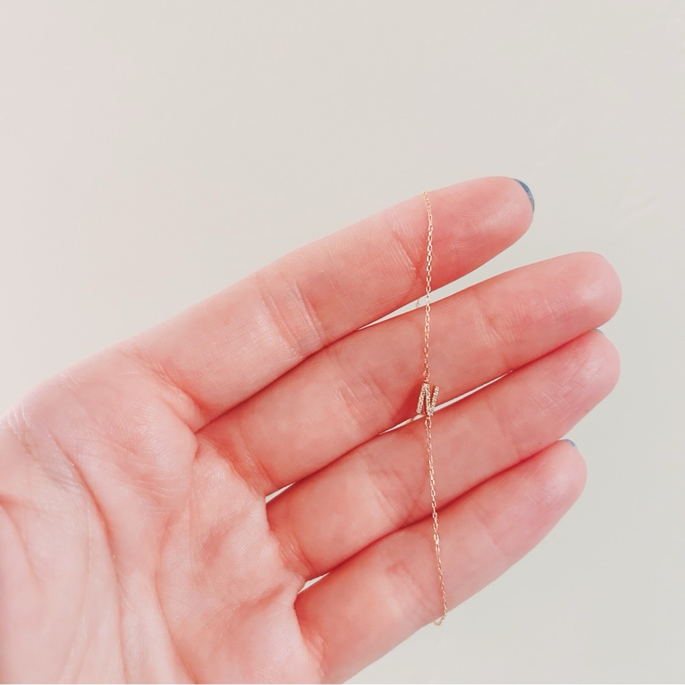 gorjana | diamond pave alphabet bracelet - N in 14k solid gold ↷ - Picture 8 of 16